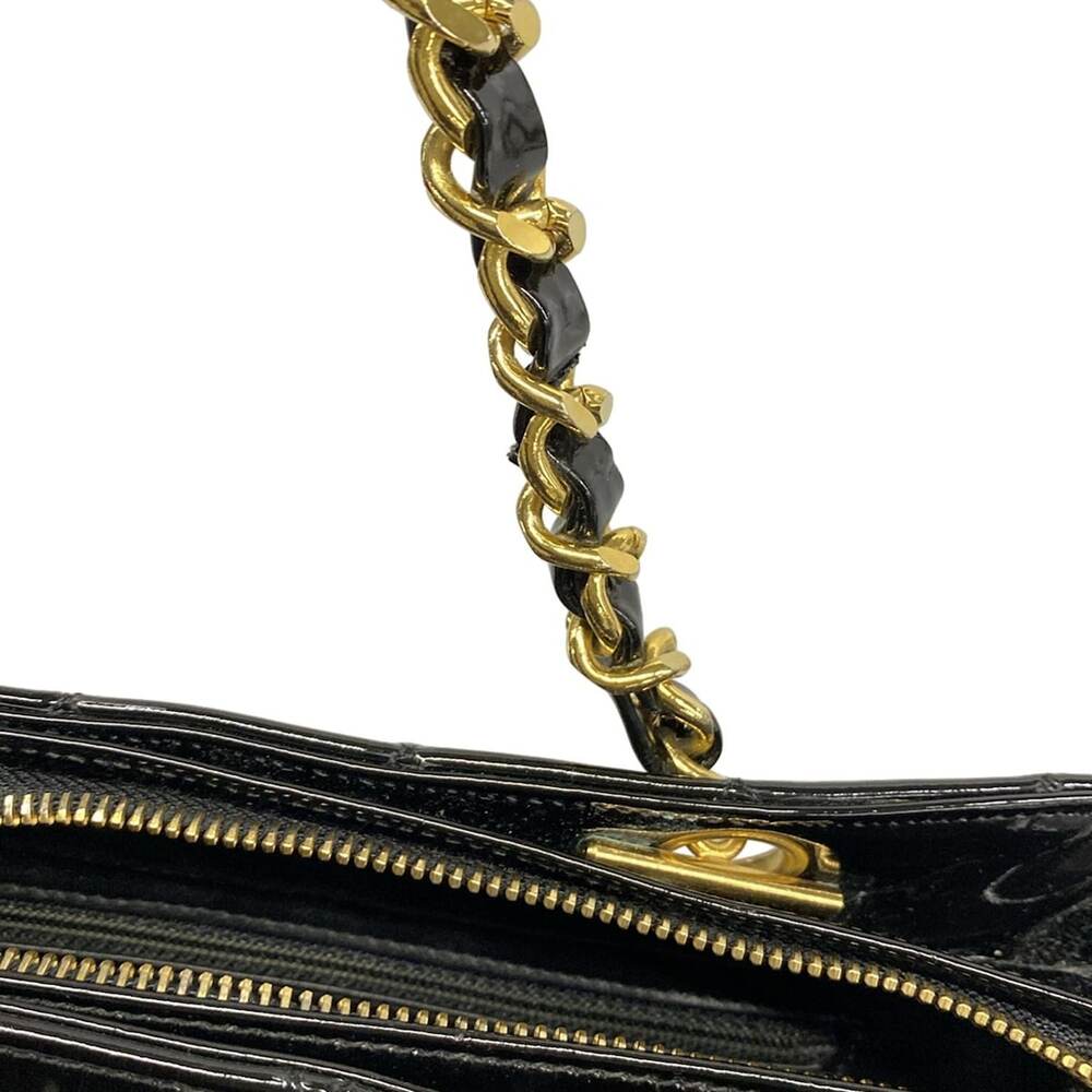 Chanel Matelasse Shoulder Bag - Picture 11 of 15